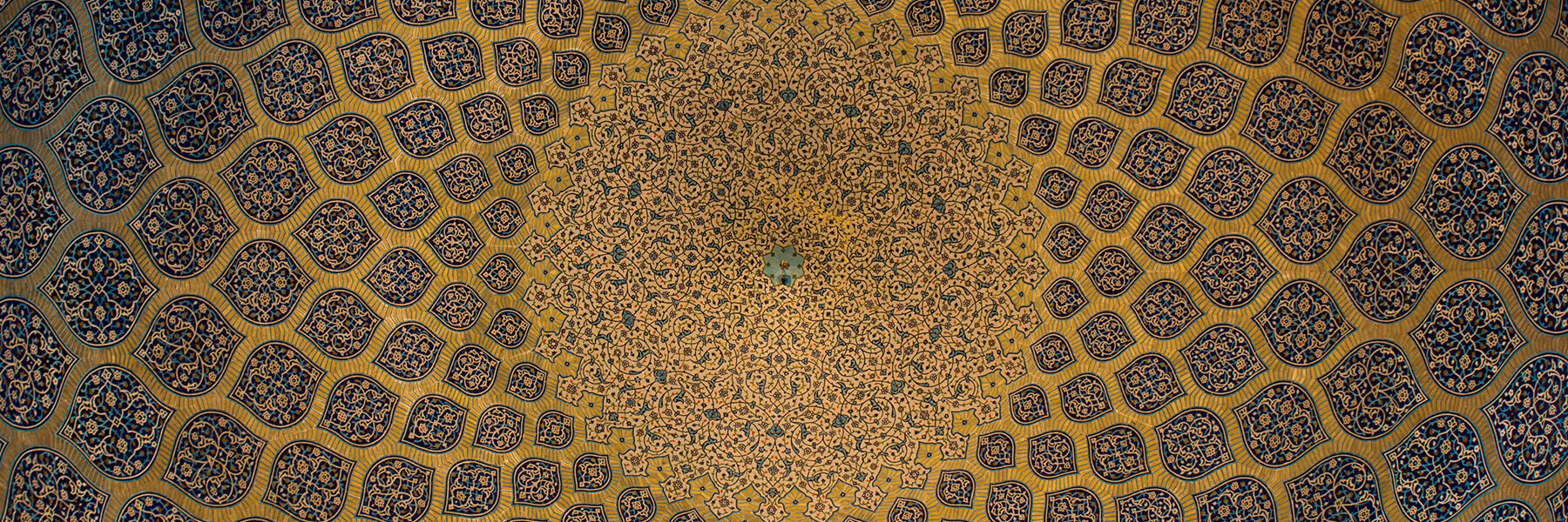 面具式天花板建筑